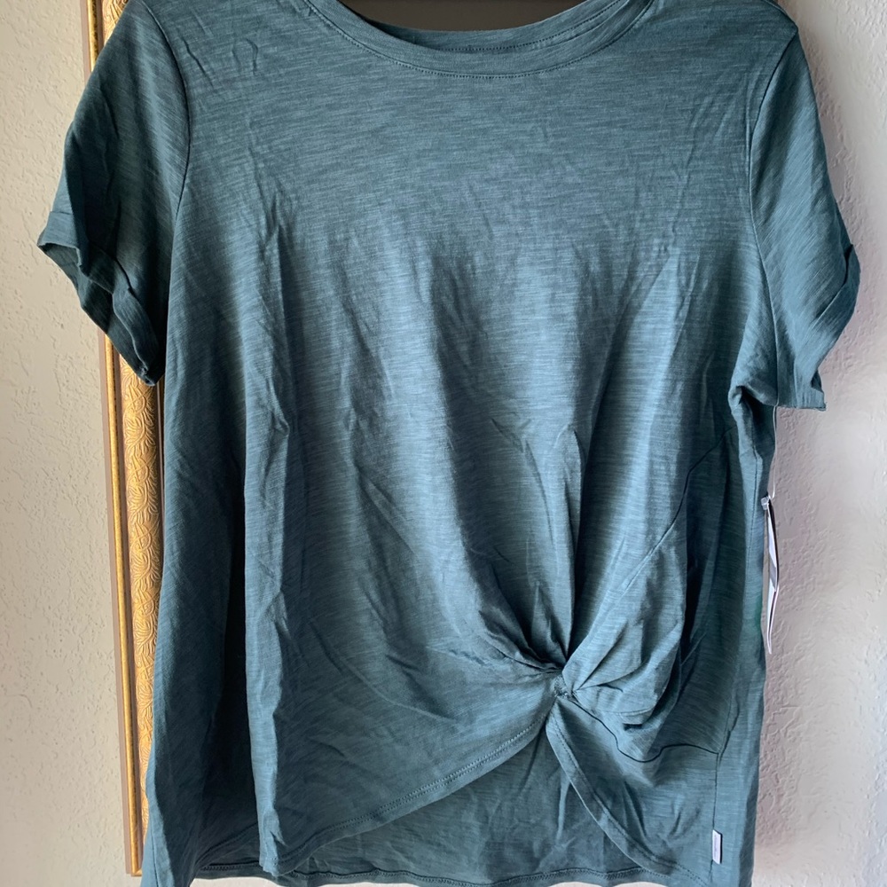 Eddie Bauer crop top